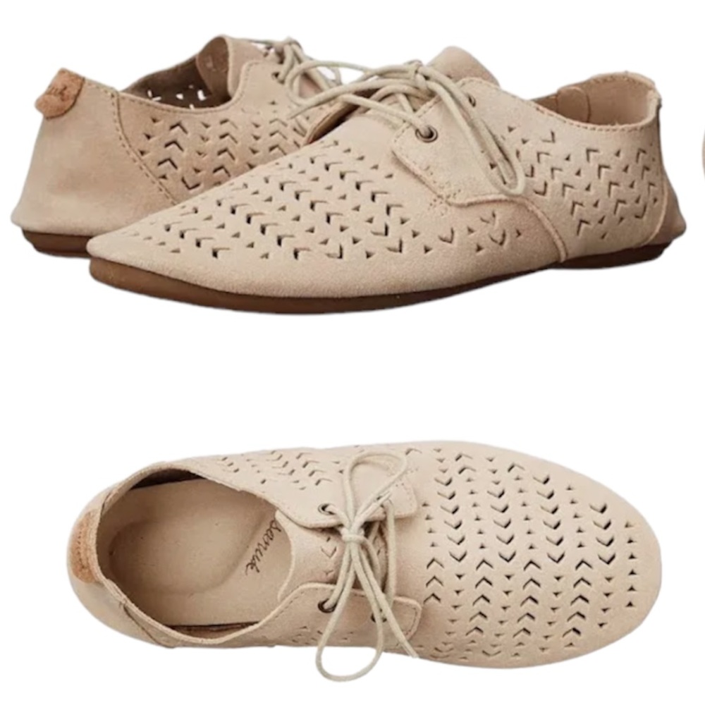Sanuk Bianca Perf Flats